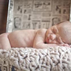 Crochet Baby Blanket - Gift or Photo Prop